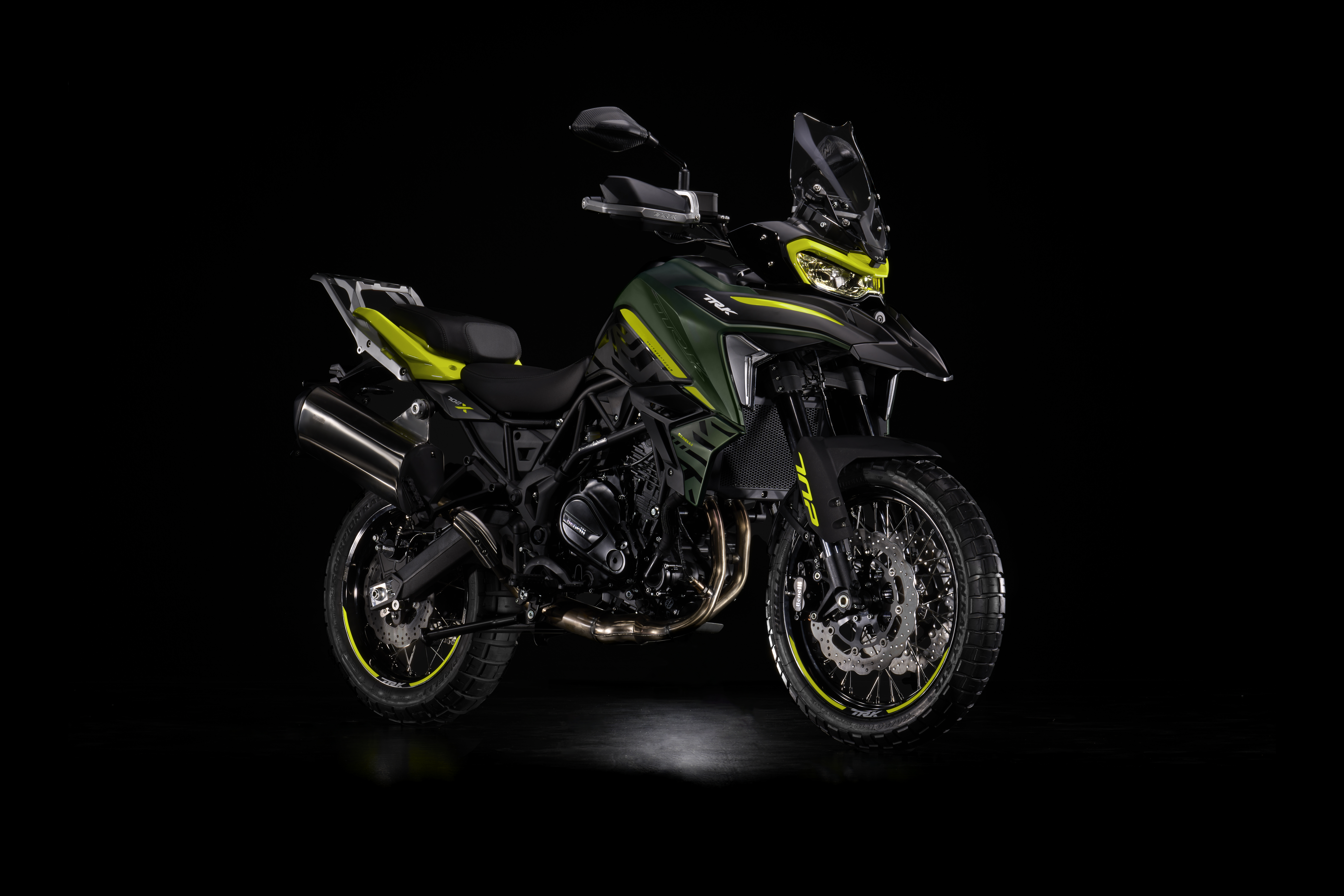 benelli trk702x